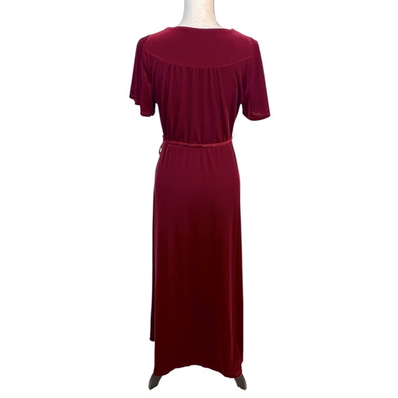 Chelsea 28 Burgundy Velvet Flutter Sleeve Faux Wrap Maxi Dress Size Medium - Picture 2 of 7